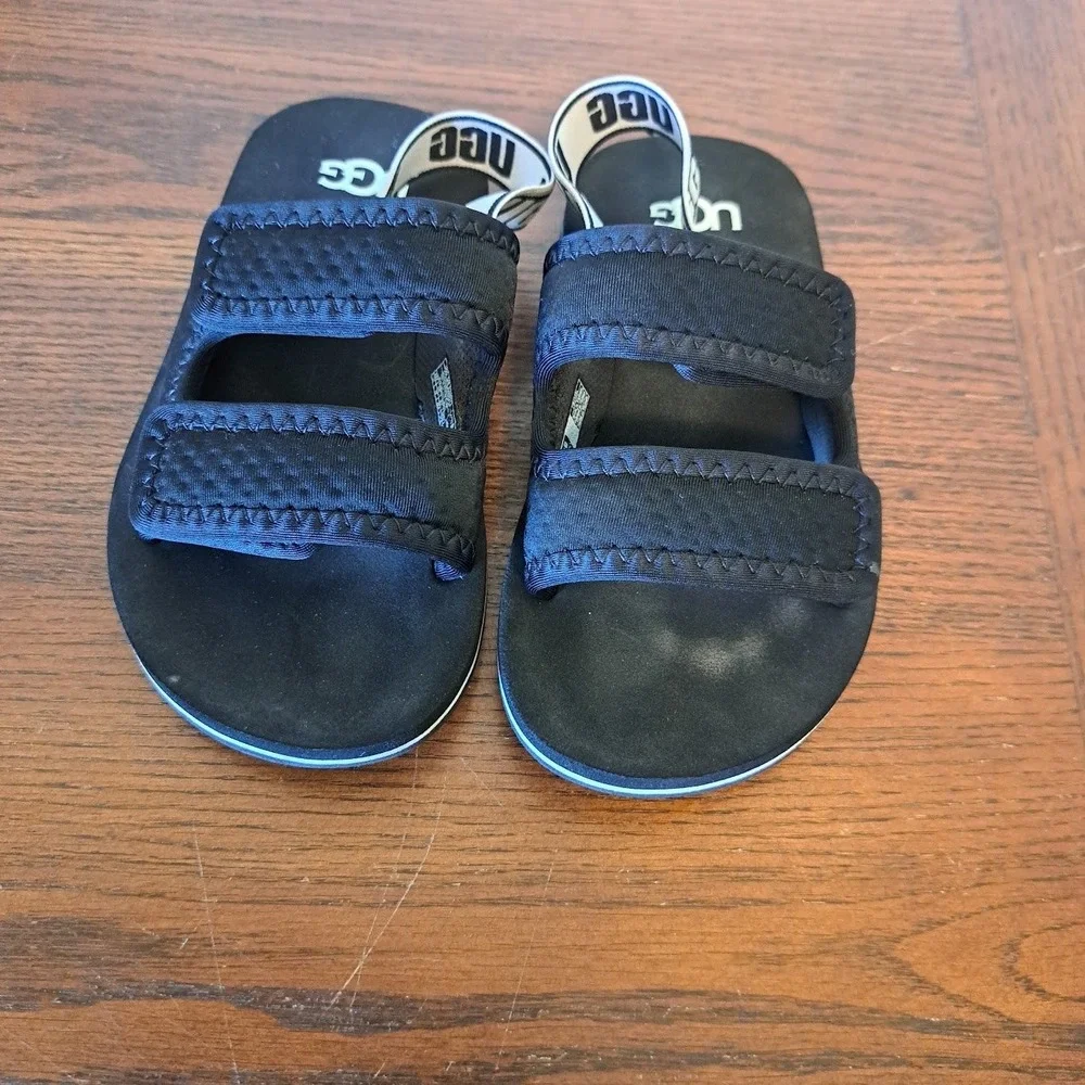 UGG Sport Yeah Black Neoprene Slingback Sandals Kids Size 11 1112317T